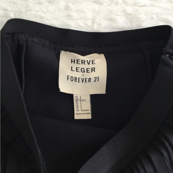 Forever 21 x Herve Ledger fringe skirt size small - Picture 7 of 8